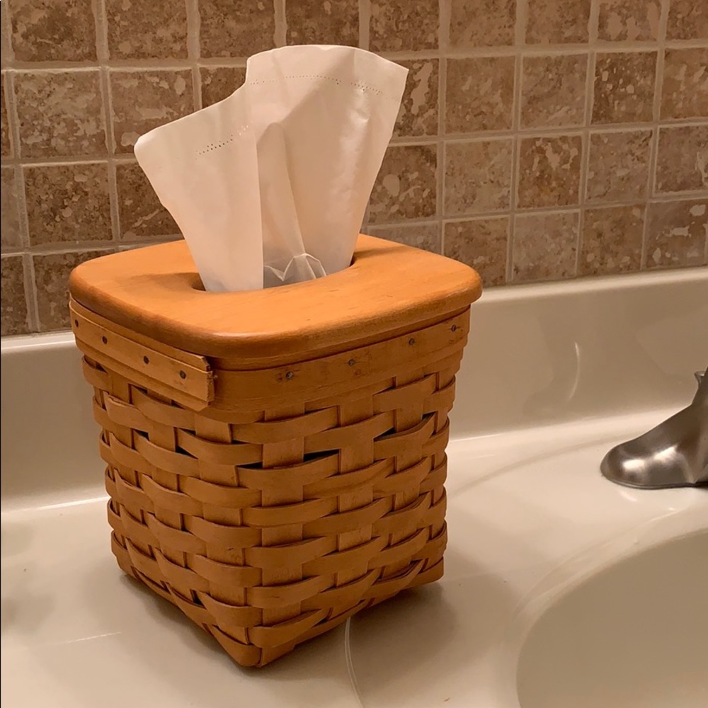 Longaberger tissue holder